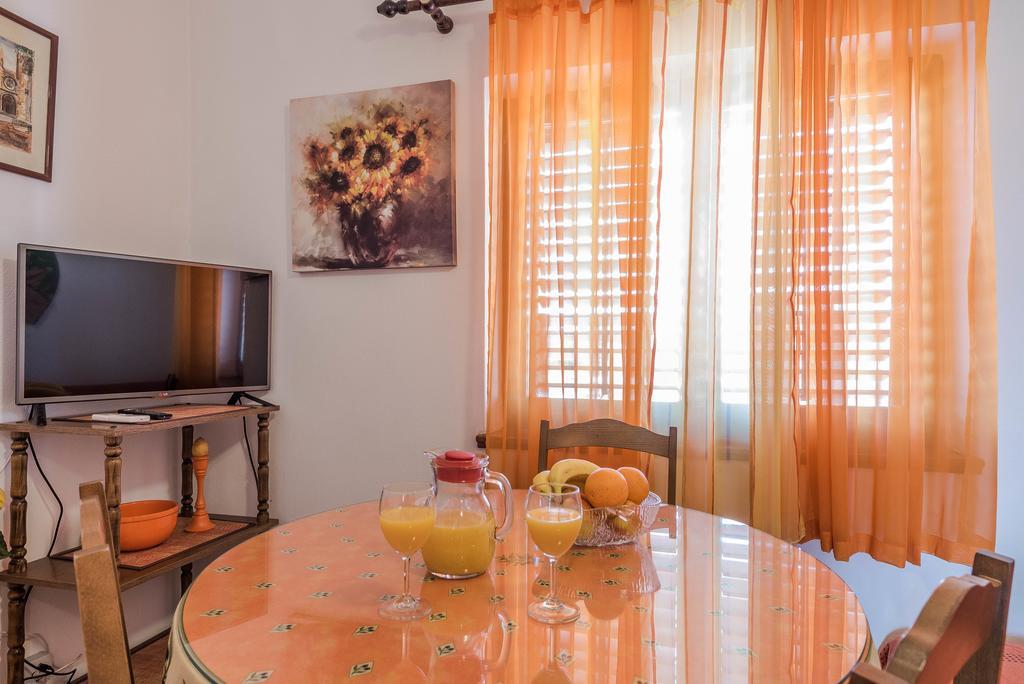 Apartments Eva Sukošan エクステリア 写真
