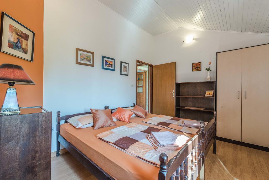 Apartments Eva Sukošan エクステリア 写真